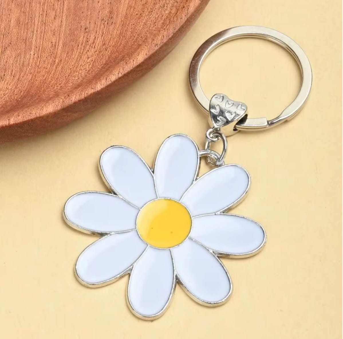 Daisy Keychain